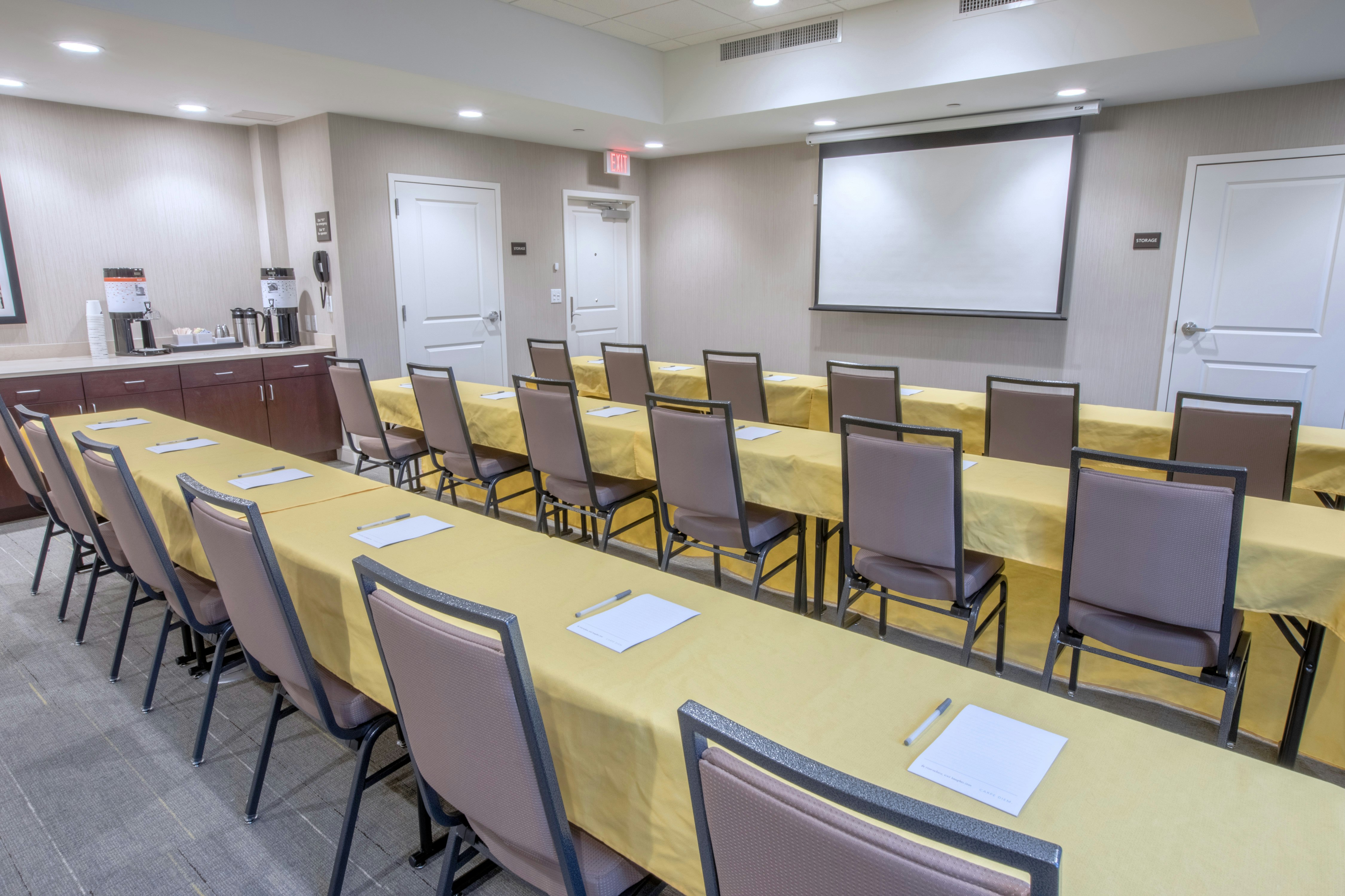 Hampton Inn by Hilton Amesbury 14/18