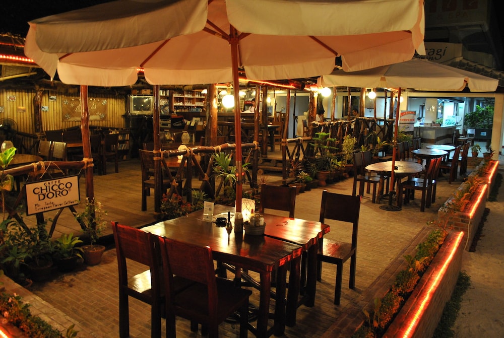 Surfside Boracay Resort & Spa 33/50