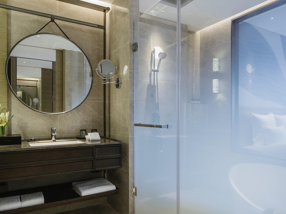 Pullman Shanghai Qingpu Excellence 78/79