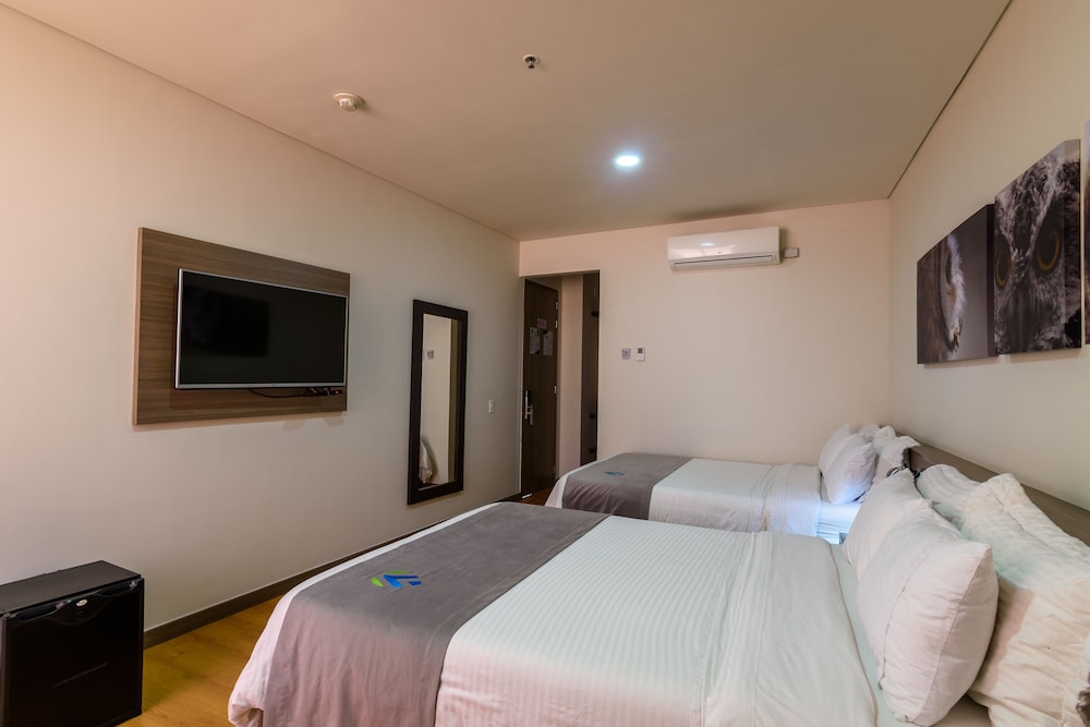 Vivre Hotel 20/60