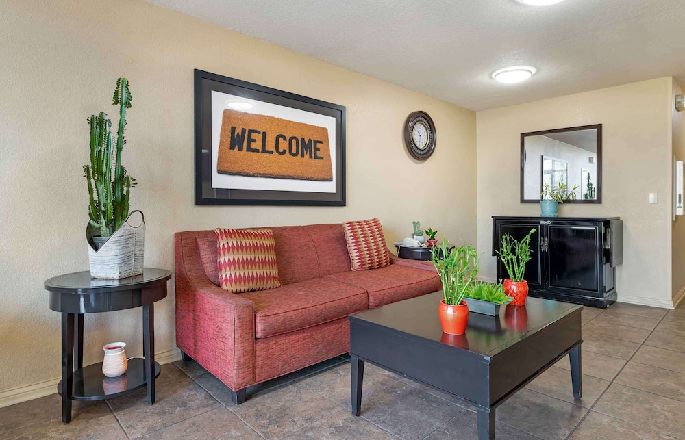 Extended Stay America - Fort Wayne - North 25/50