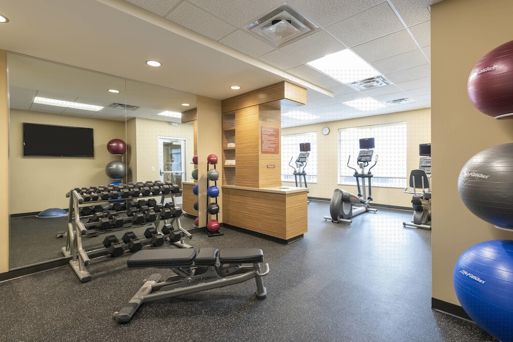 TownePlace Suites by Marriott Louisville North 18/40