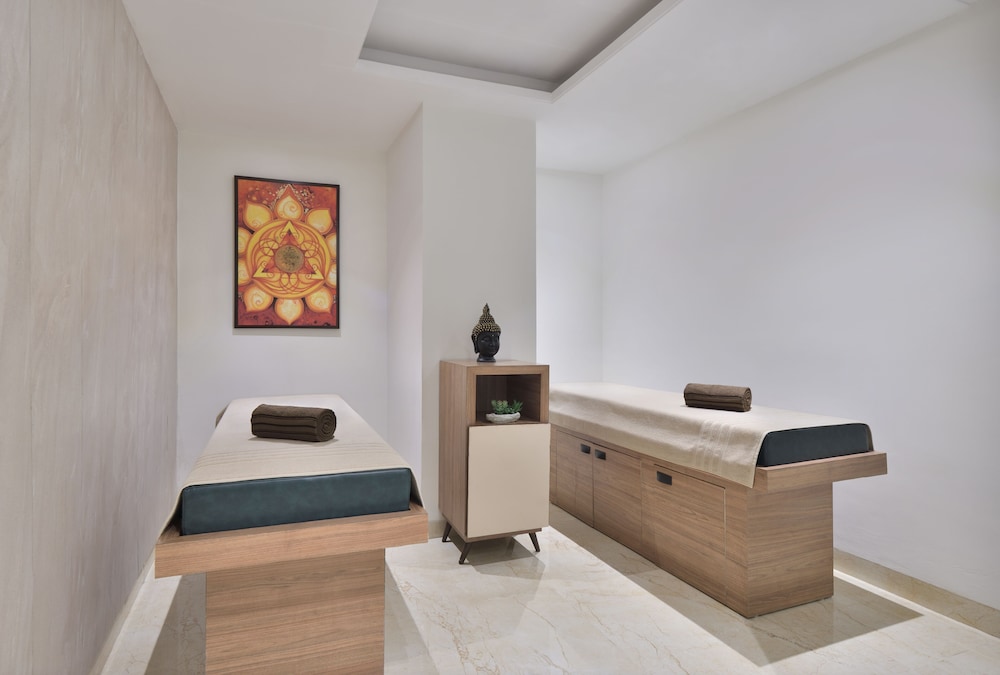 juSTa Grand View Resort & Spa Manali 17/73