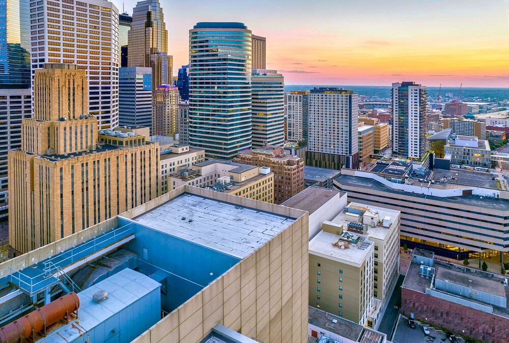 Home2 Suites by Hilton Minneapolis Downtown, MN 35/51