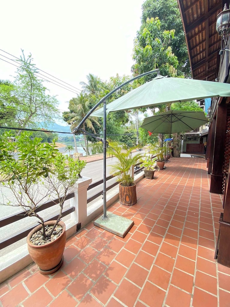 Golden Lotus Namkhan View 15/27