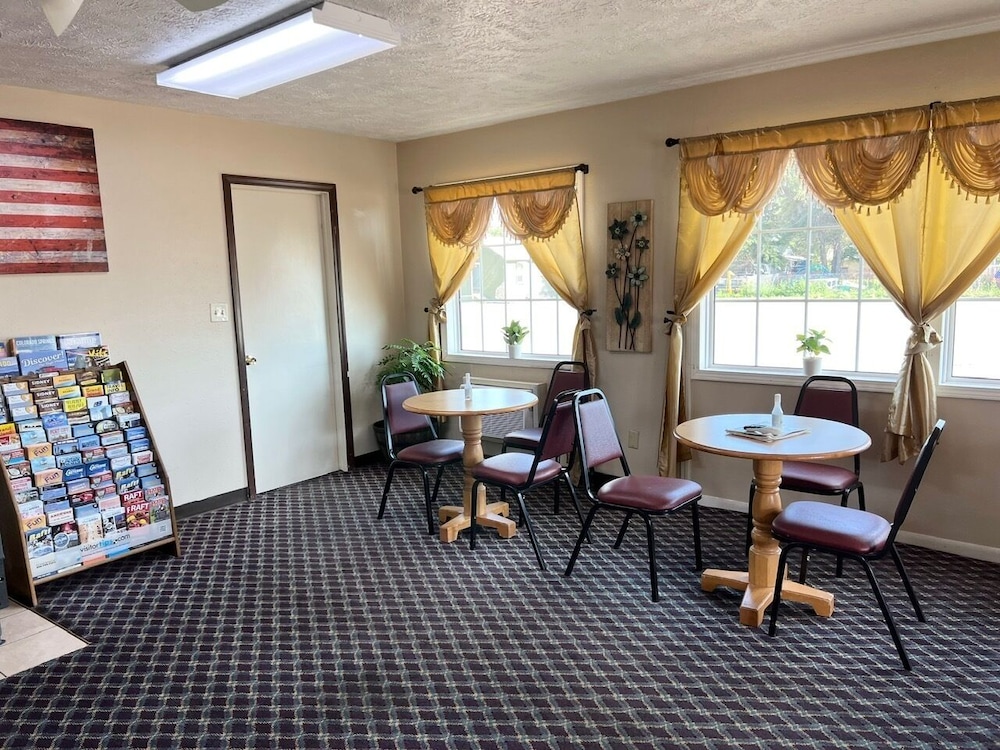 Economy Inn 26/45