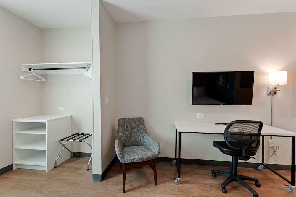 Extended Stay America Premier Suites Bluffton Hilton Head 38/50