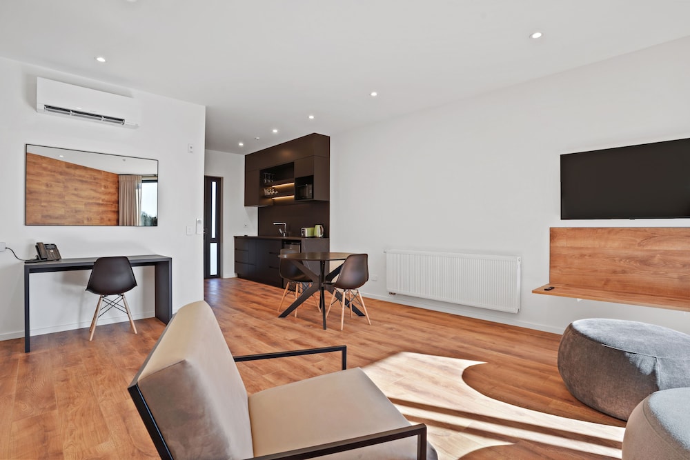 Grand Suites Lake Tekapo 16/26