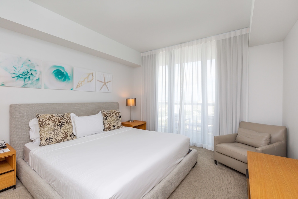 Private Ocean Luxury Condos at Beachwalk 10/50