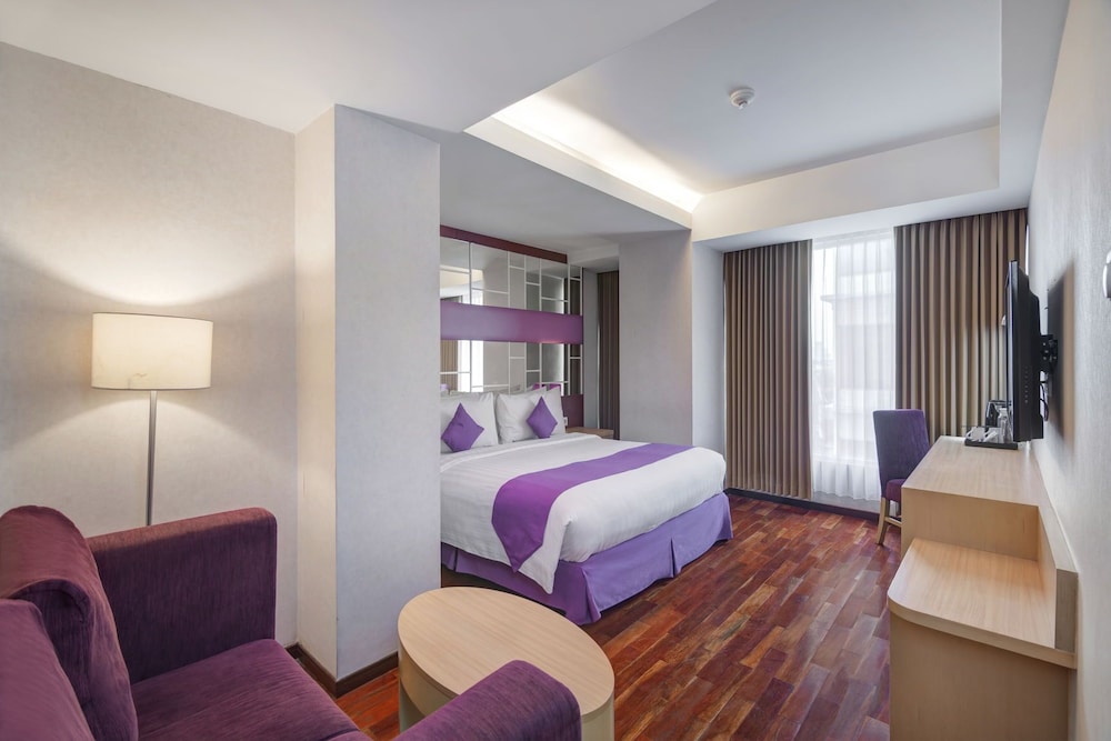 Quest Hotel Darmo Surabaya 37/52
