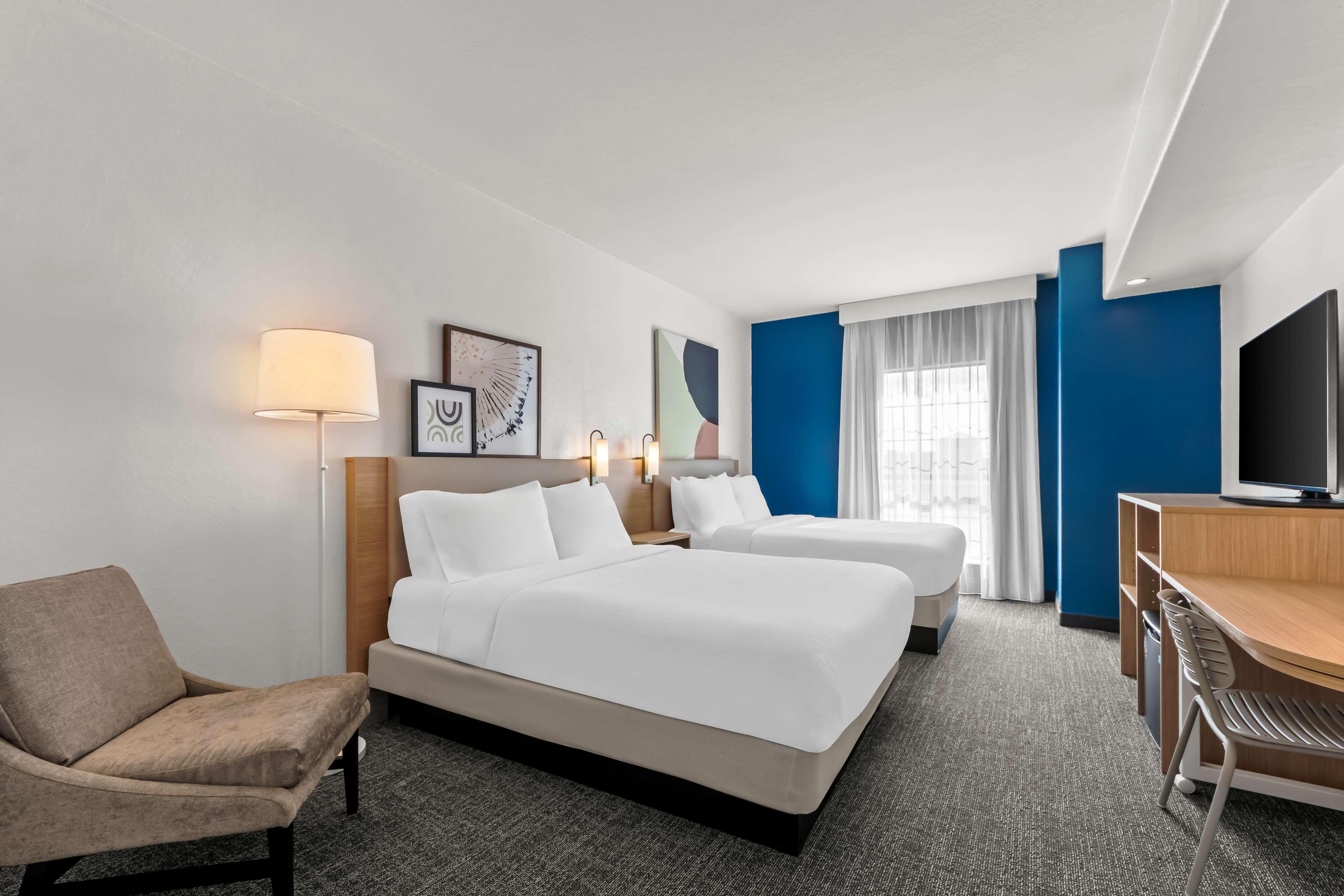 Room, 2 Queen Beds
