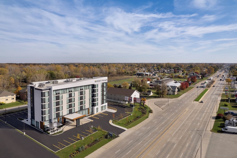 Hyatt Place Windsor 2/50