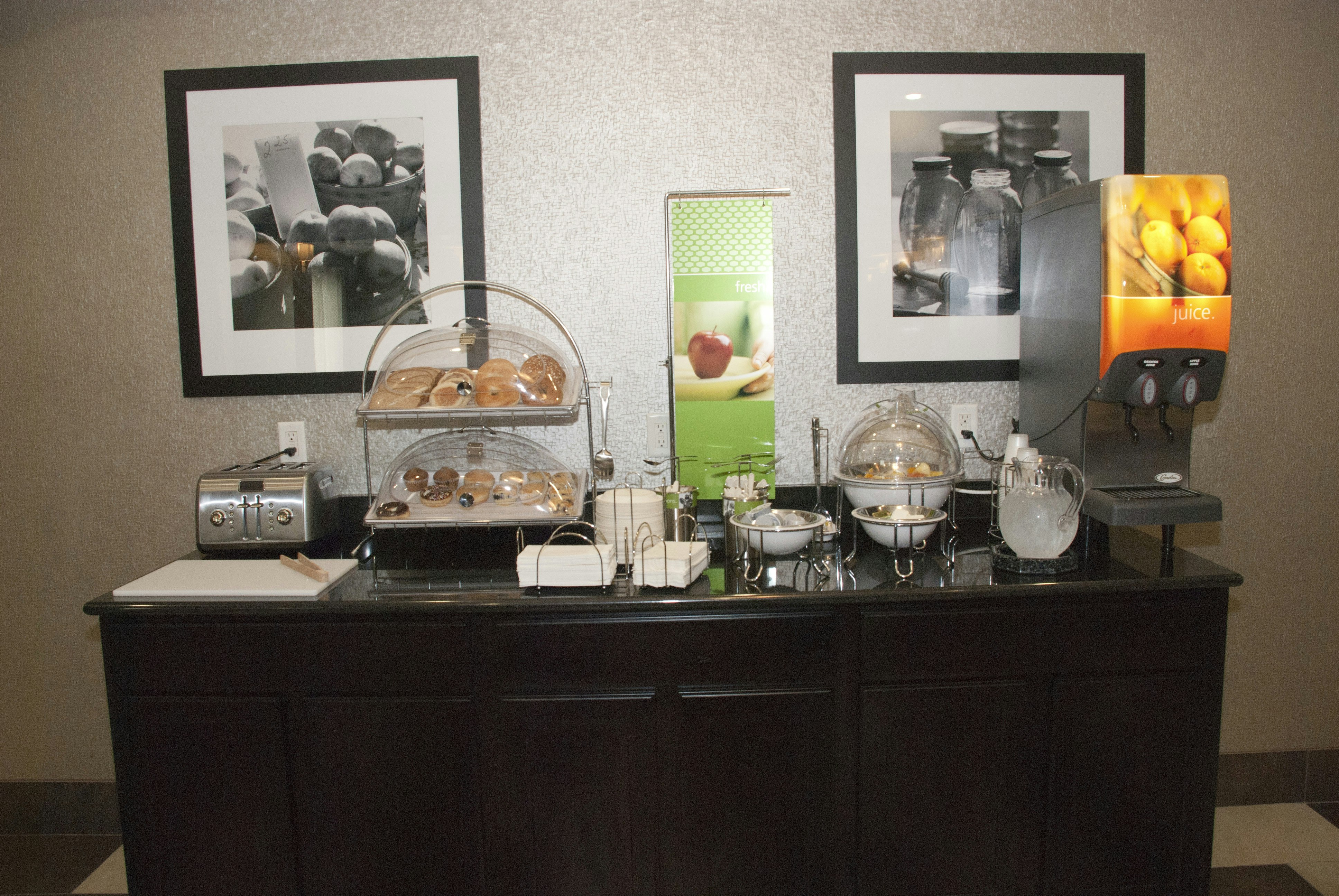 Hampton Inn Maumelle AR 10/24