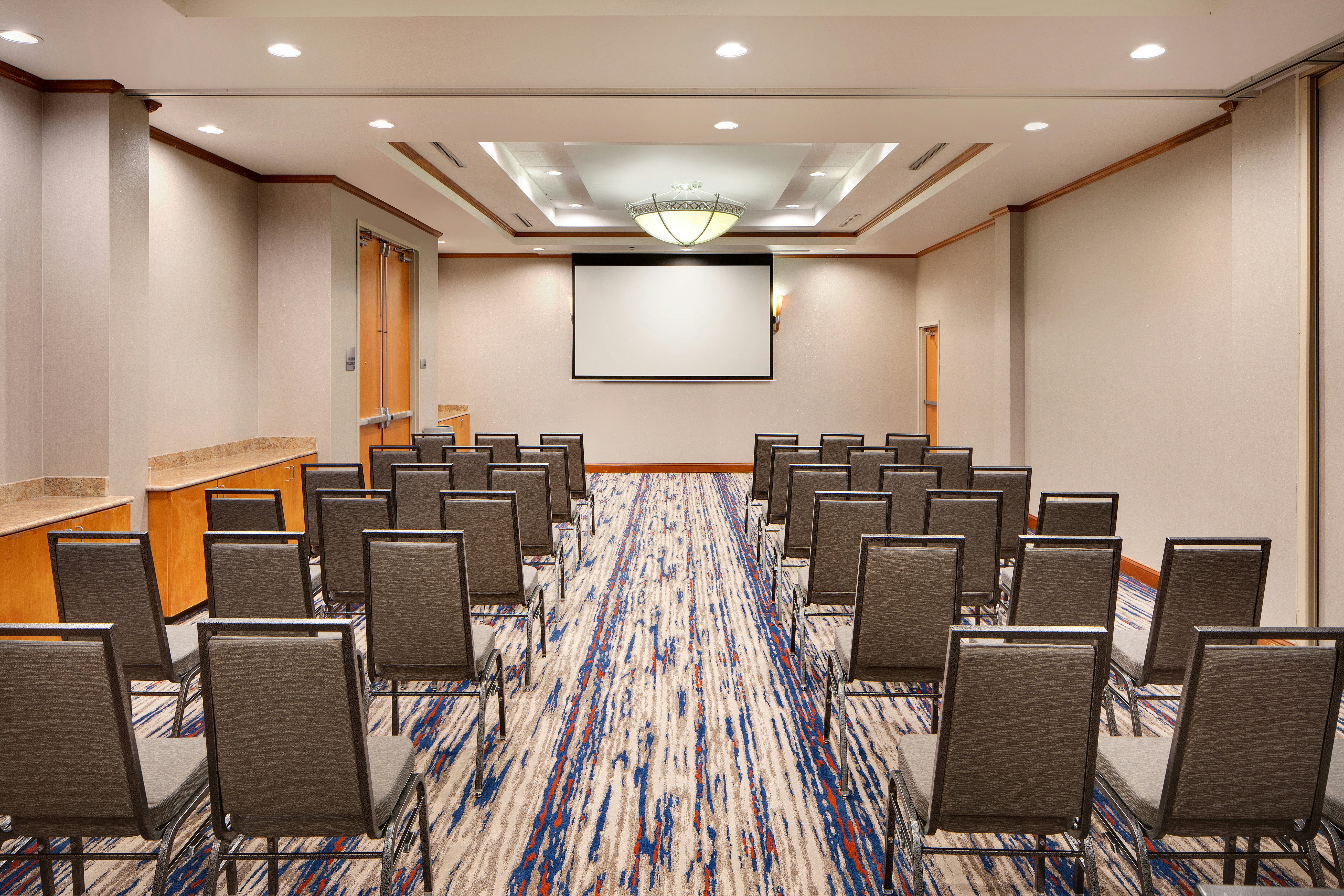 Doubletree By Hilton Richmond Airport 27/40