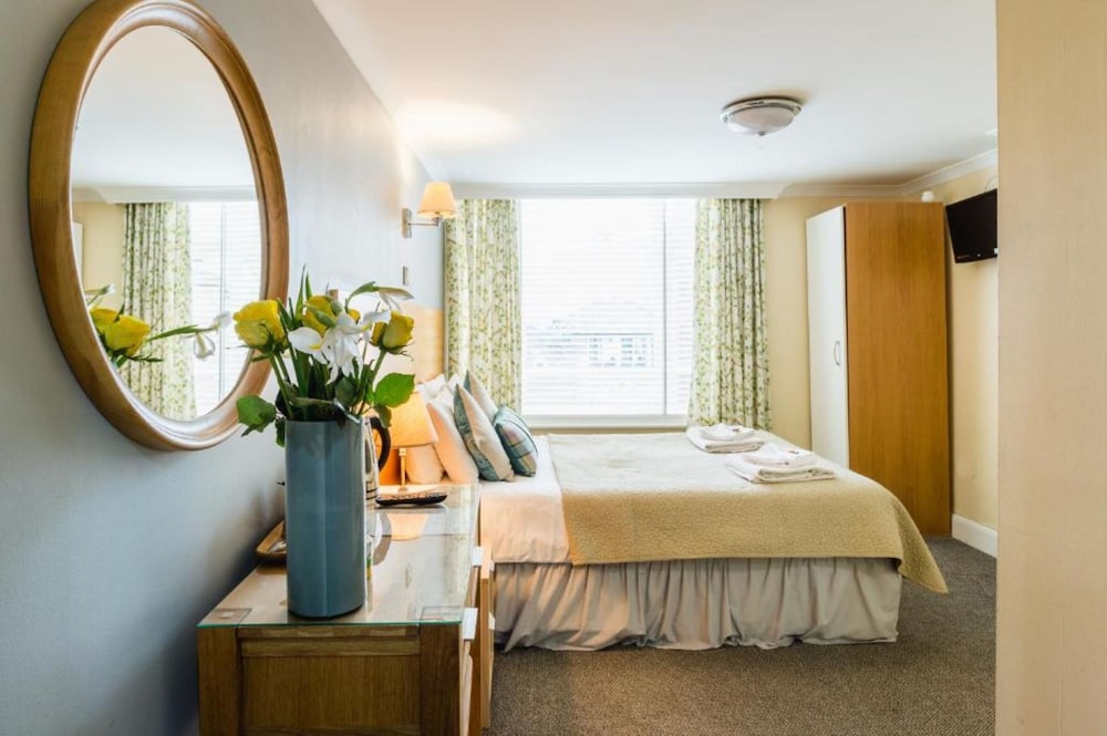 George Oxford Hotel 21/32