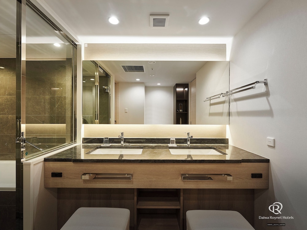 DEL style Osakashinsaibashi by Daiwa Roynet Hotel 48/50