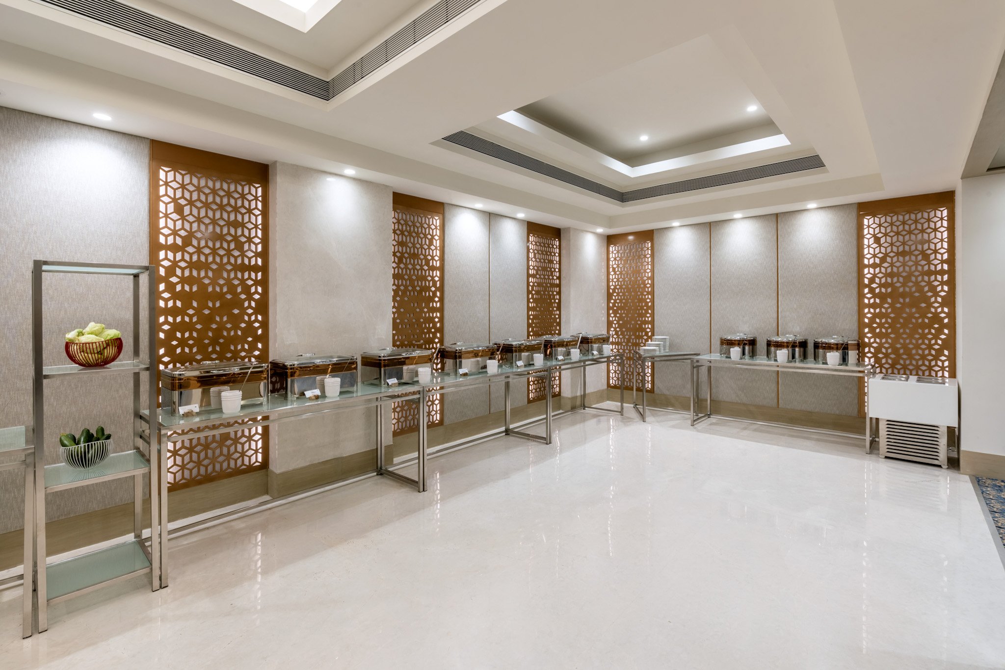 Vivanta Ahmedabad Sg Highway 18/47