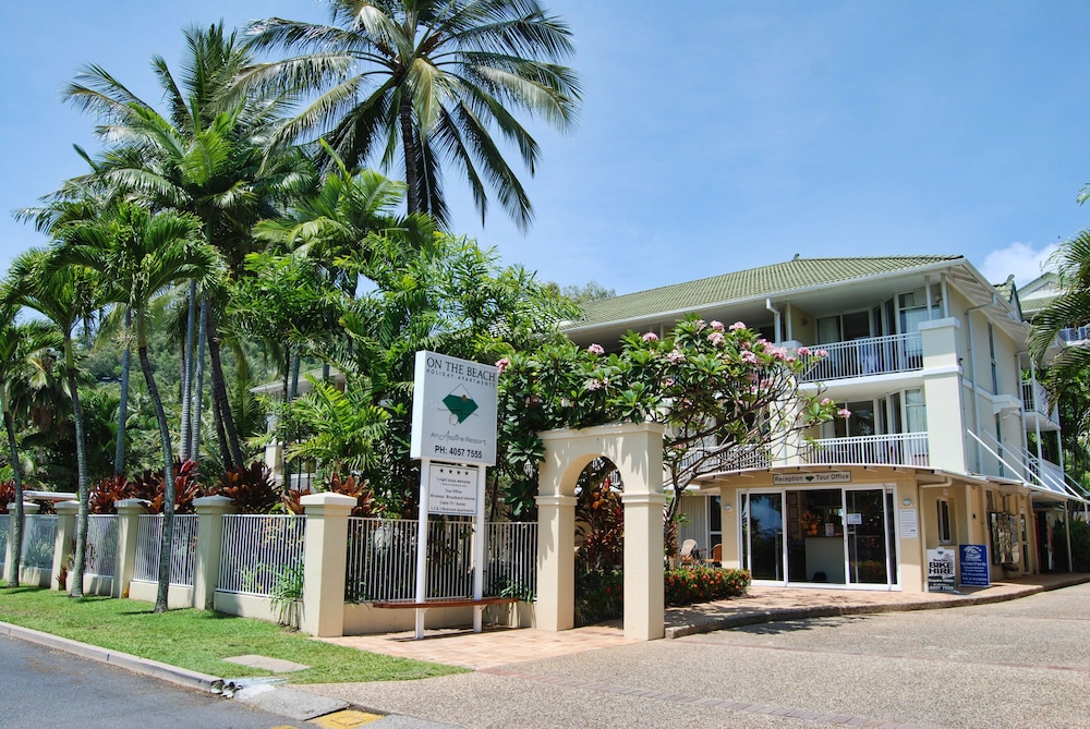 On the Beach Holiday Apartments 61/68