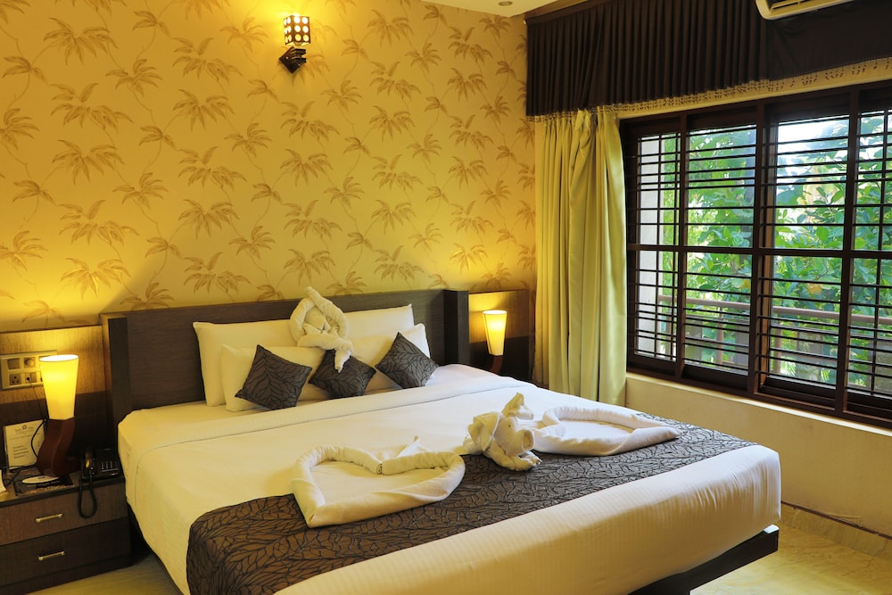 JalMahal Resort &amp; Spa 32/72