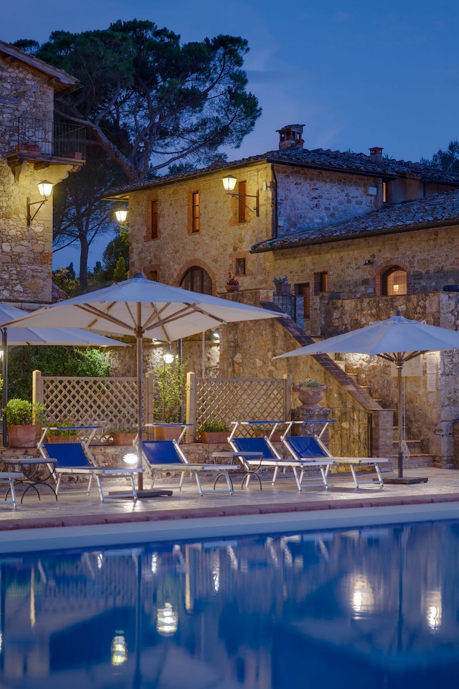 Residence Borgo Il Poggiaccio 4/82