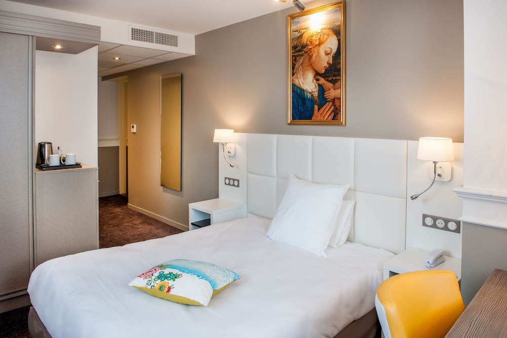SUPERIOR, DOUBLE BED