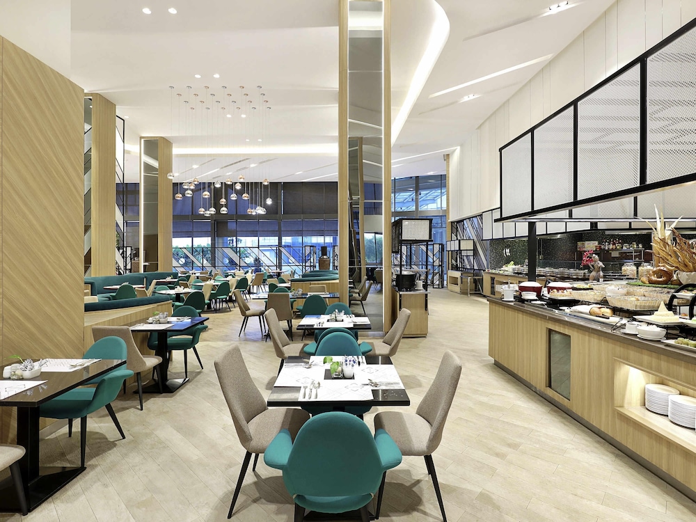 Novotel Samator Surabaya Timur 50/70