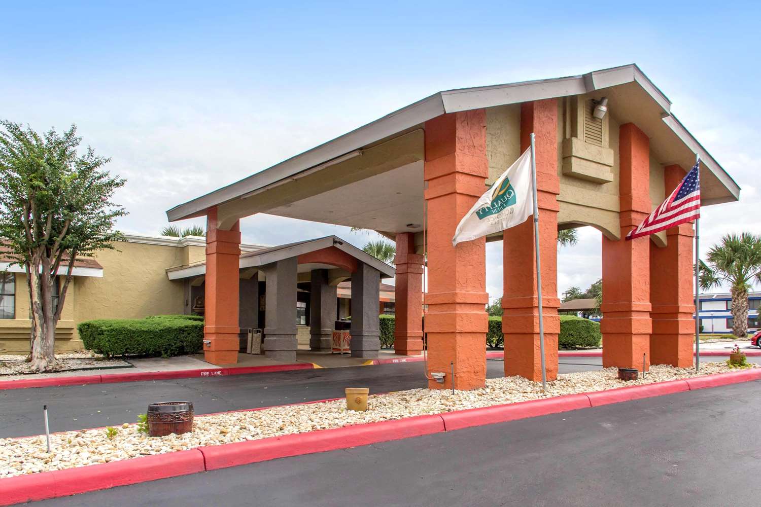 Quality Inn & Suites I-35 Near Frost Bank Center San Antonio, TX photo5