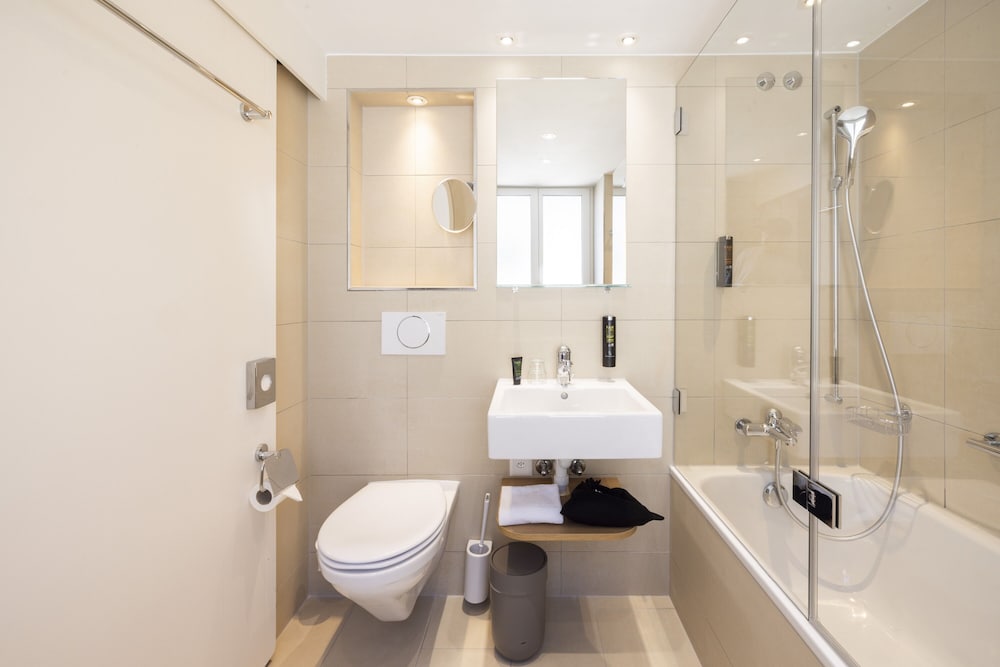 Fred Hotel Zurich Hauptbahnhof 45/50