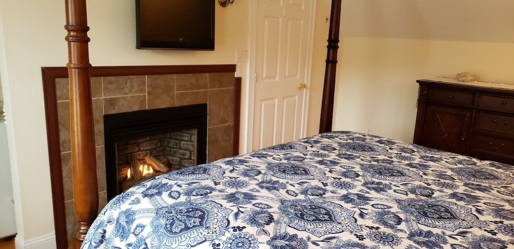 Elmere House Bed and Breakfast 32/50