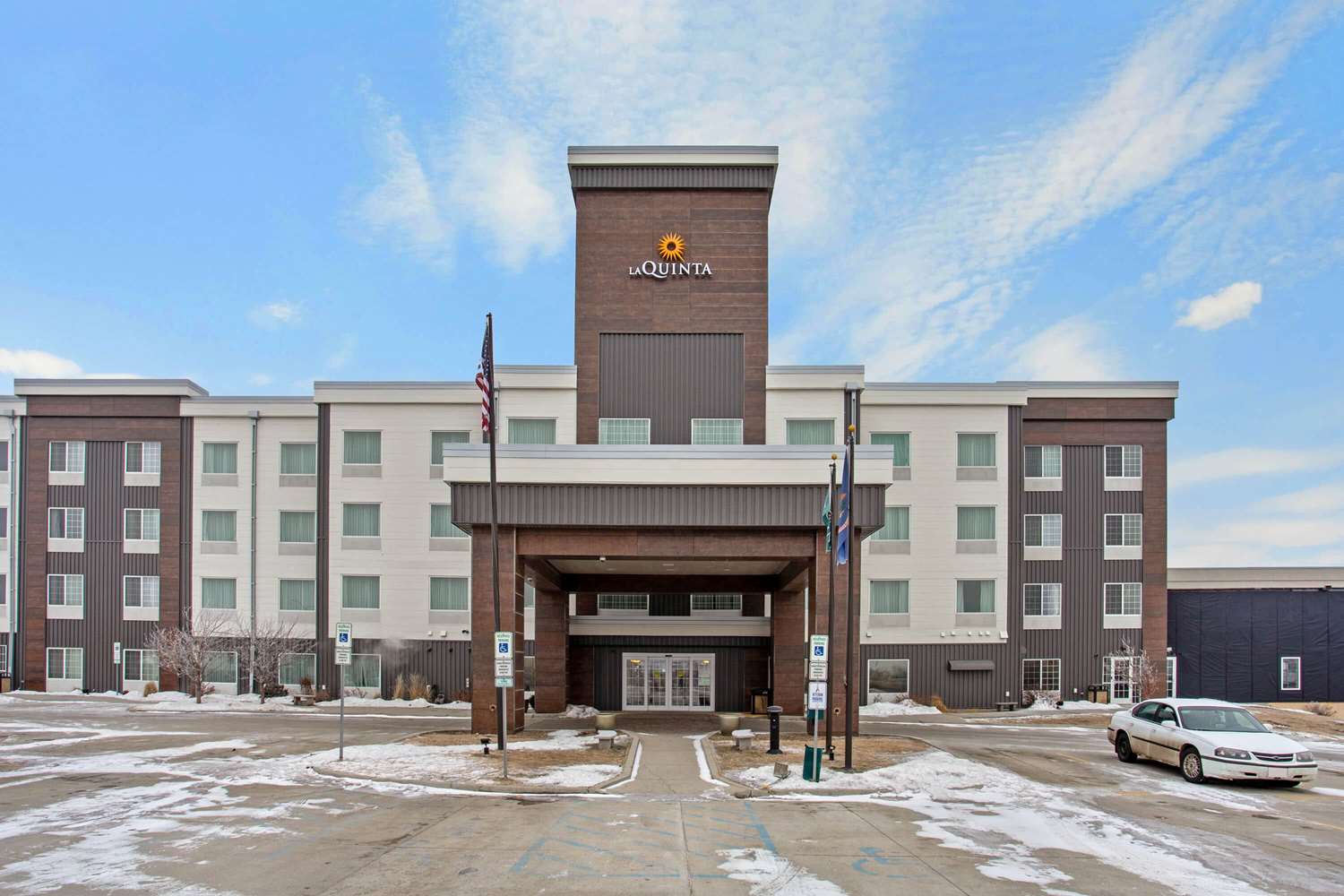 La Quinta Inn & Suites by Wyndham Bismarck 60/62
