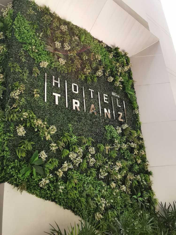 Hotel Tranz 48/49