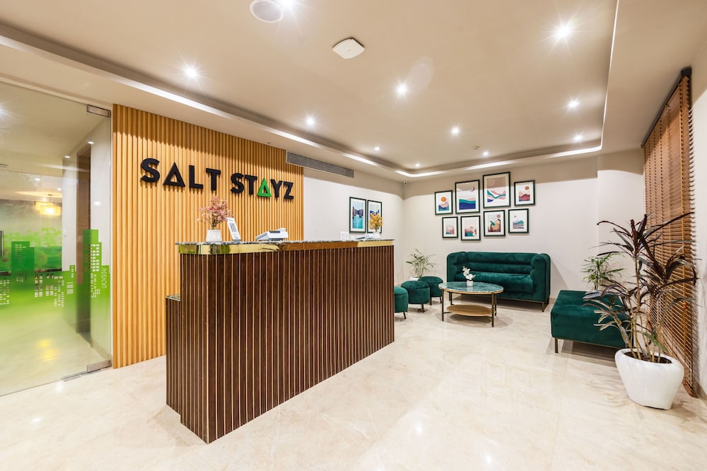 SaltStayz Sector 39 - Subhash Chowk 10/50