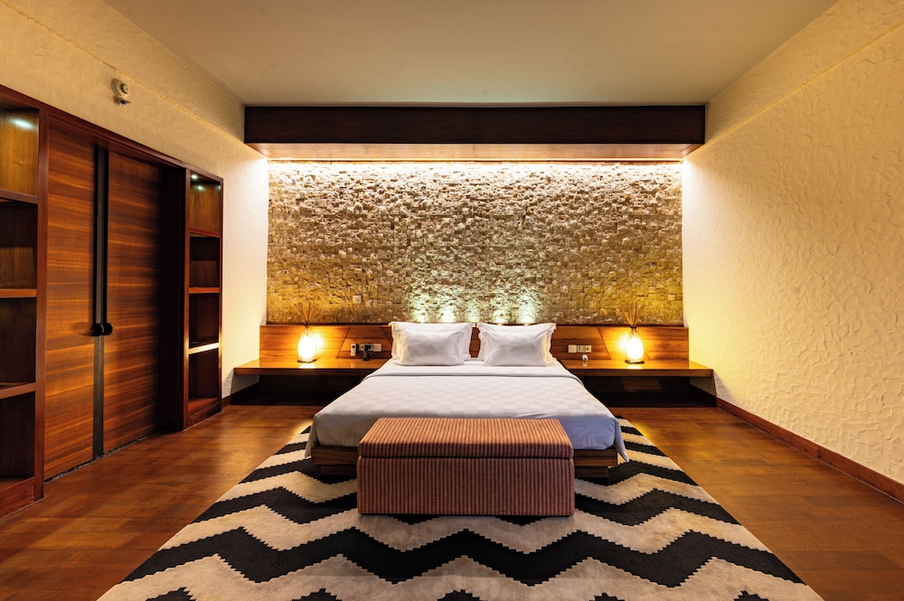TS Suites Seminyak Bali 15/45