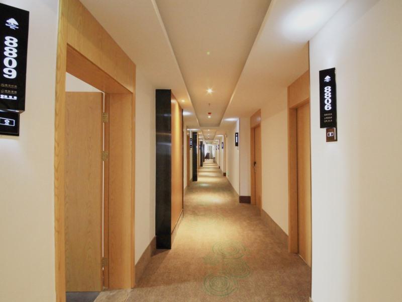 GreenTree Inn Zhengzhou Gongyi Xinxing Road 14/22