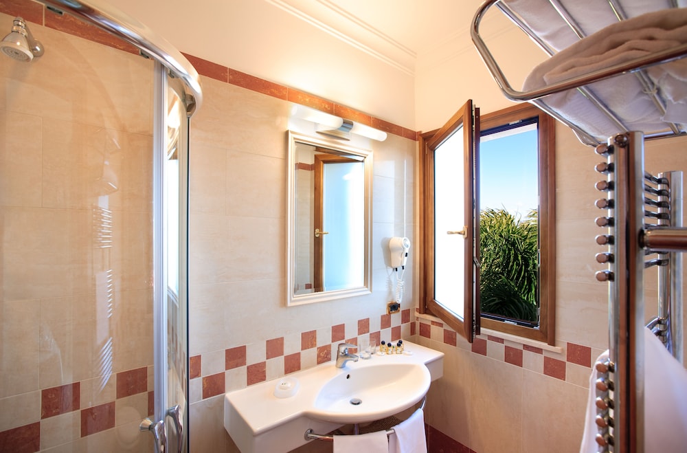 Gardenia Sorrento Coast, Ascend Hotel Collection 24/40