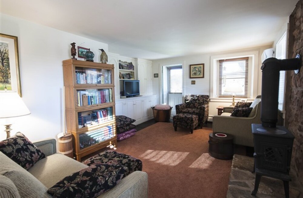 Frush Farm Bed & Breakfast 27/48