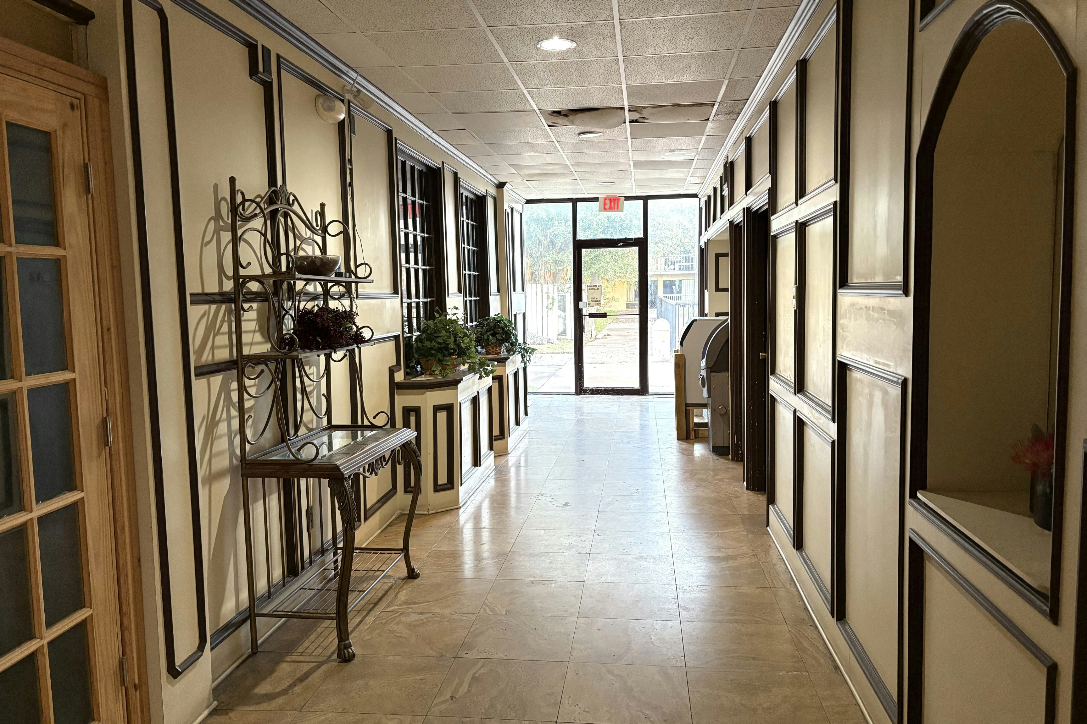 Eco Inn Suites by Hotel O Baytown 18/20