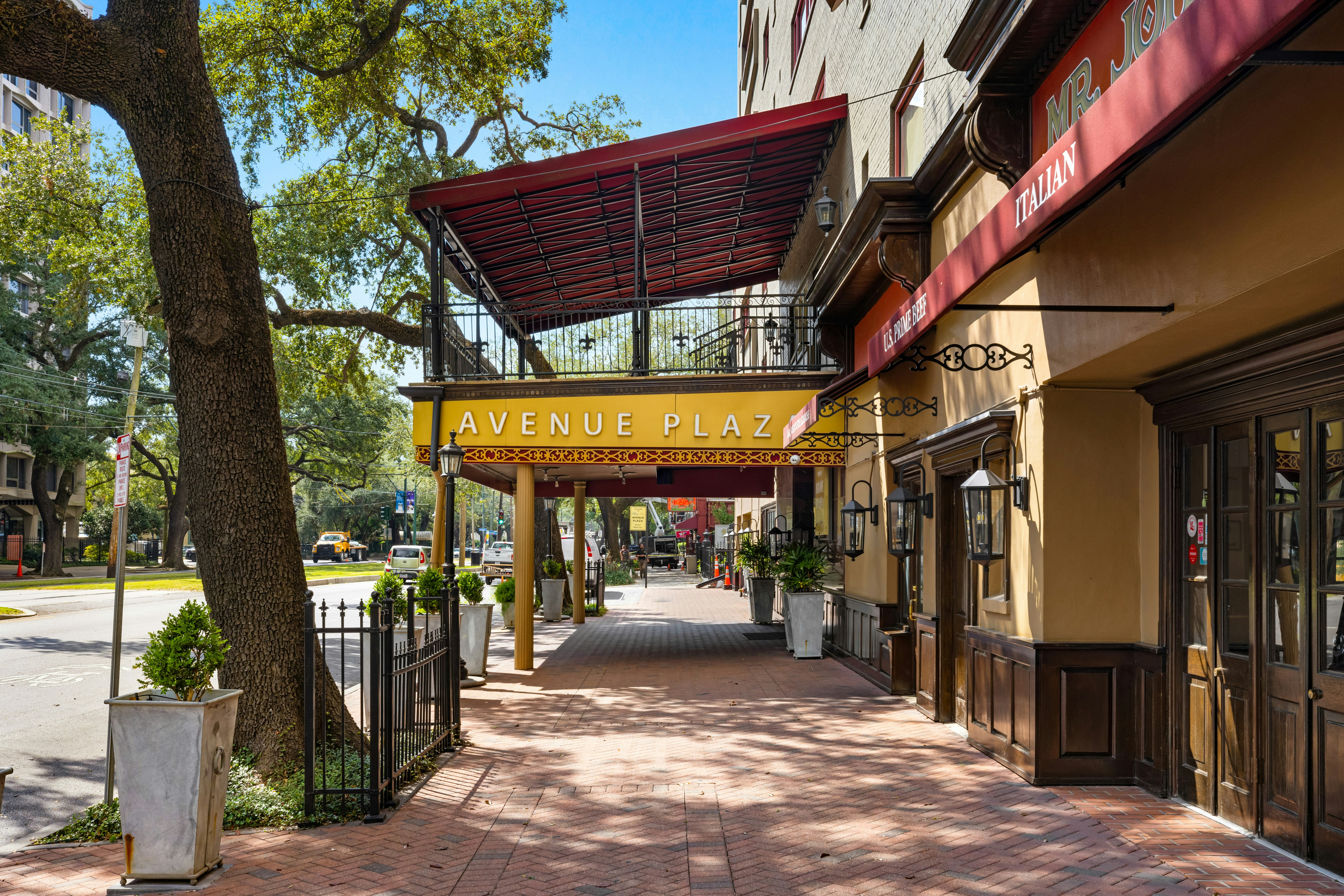 Club Wyndham Avenue Plaza 24/28