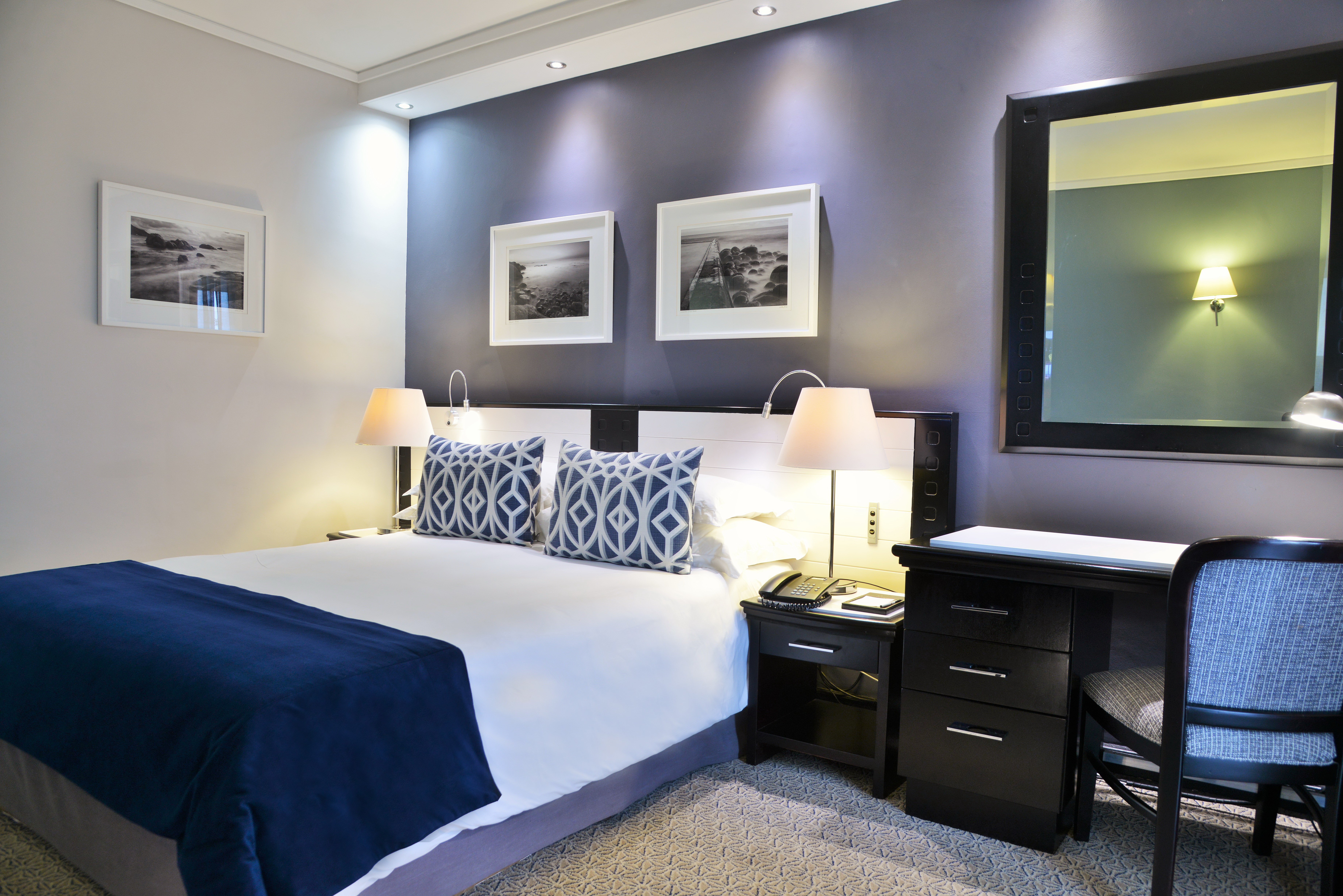 غرفة تنفيذية بسرير كوين، The Commodore Hotel 4/10