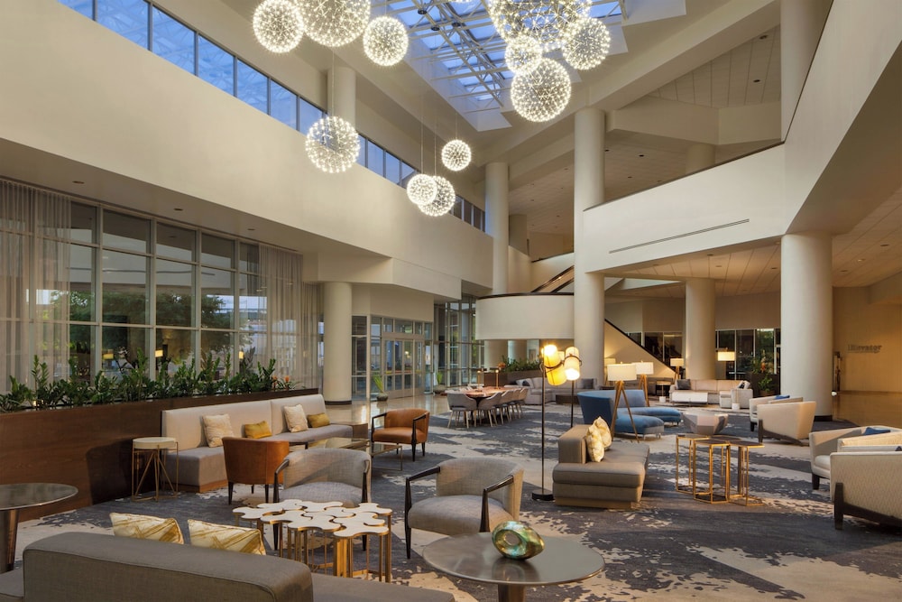 Sheraton Arlington Hotel 24/41