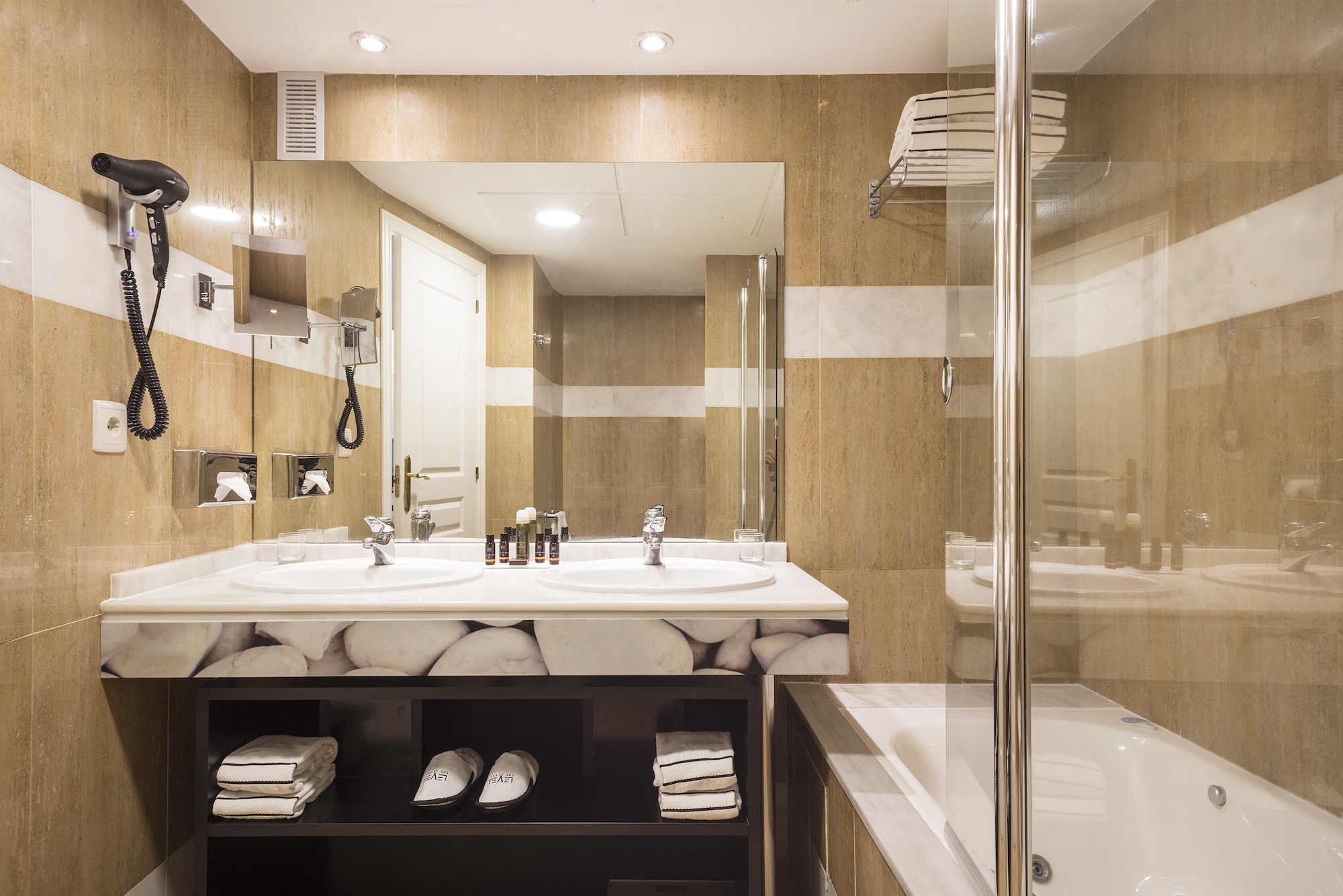 Exclusive, Me, Penthouse, King Bed, Private Pool