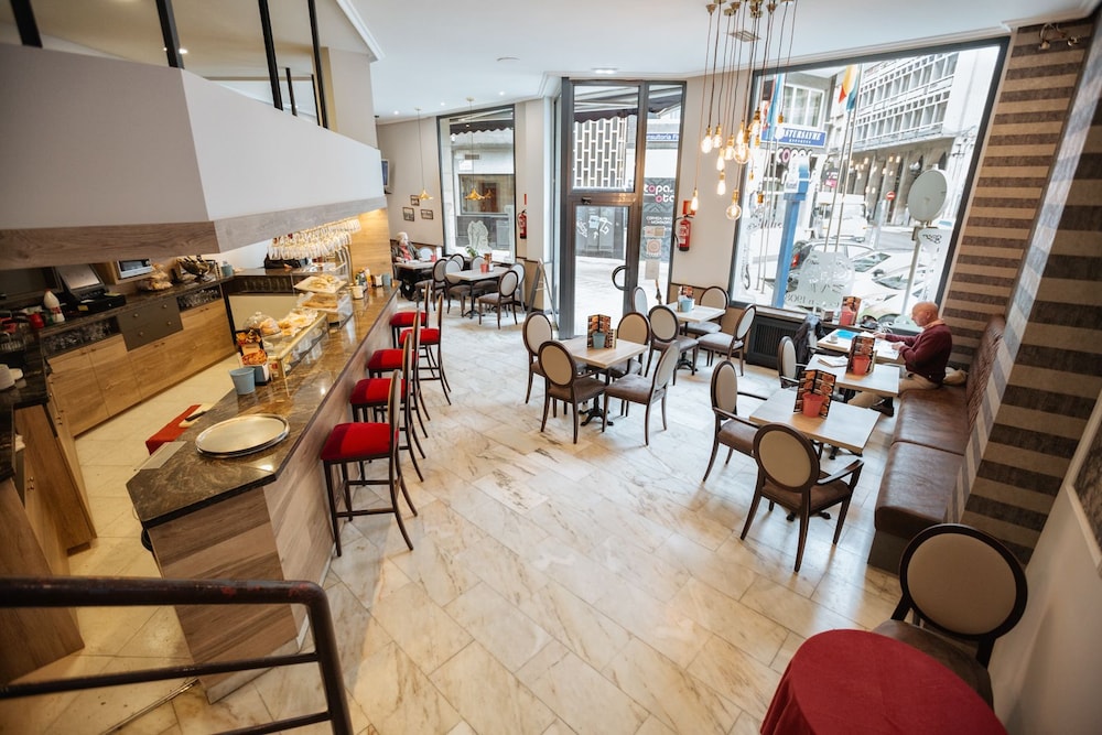 Hotel Don Manuel 43/52
