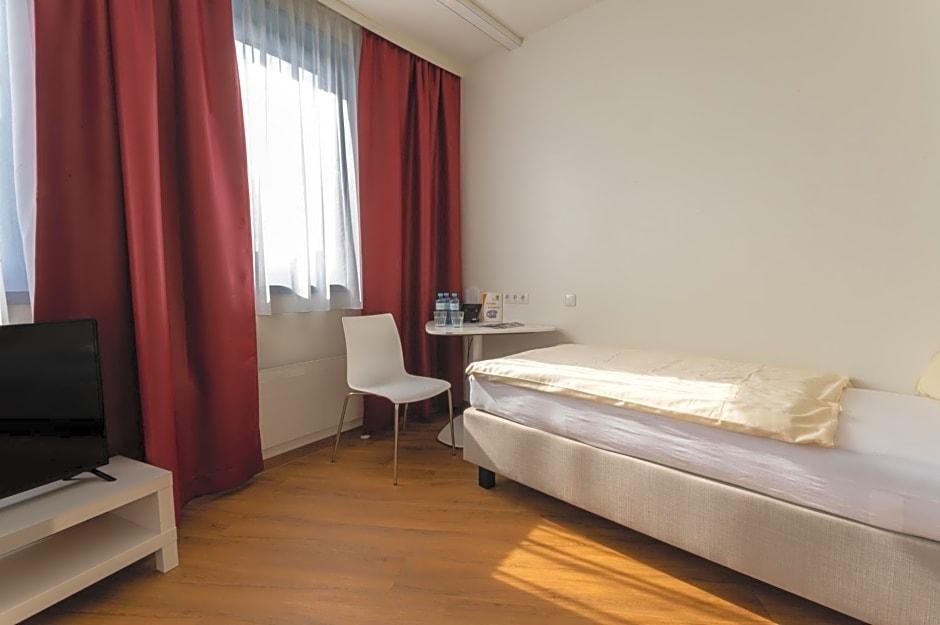 Sommerhaus Hotel 11/33