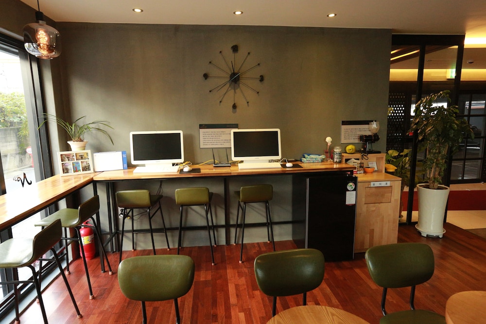 Noel Business Hotel 10/59