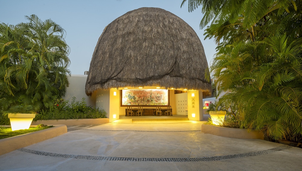 Camino Real Zaashila Huatulco 4/72