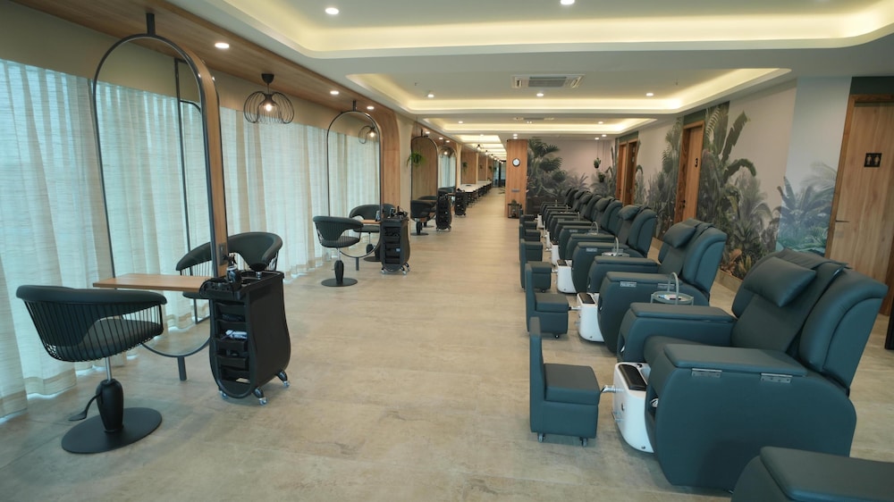 Gift City Club, a member of Radisson Individuals 23/46
