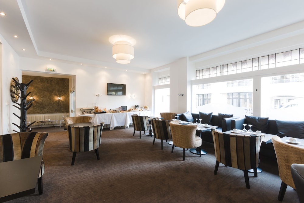 Hotel Le Saint Louis 39/50