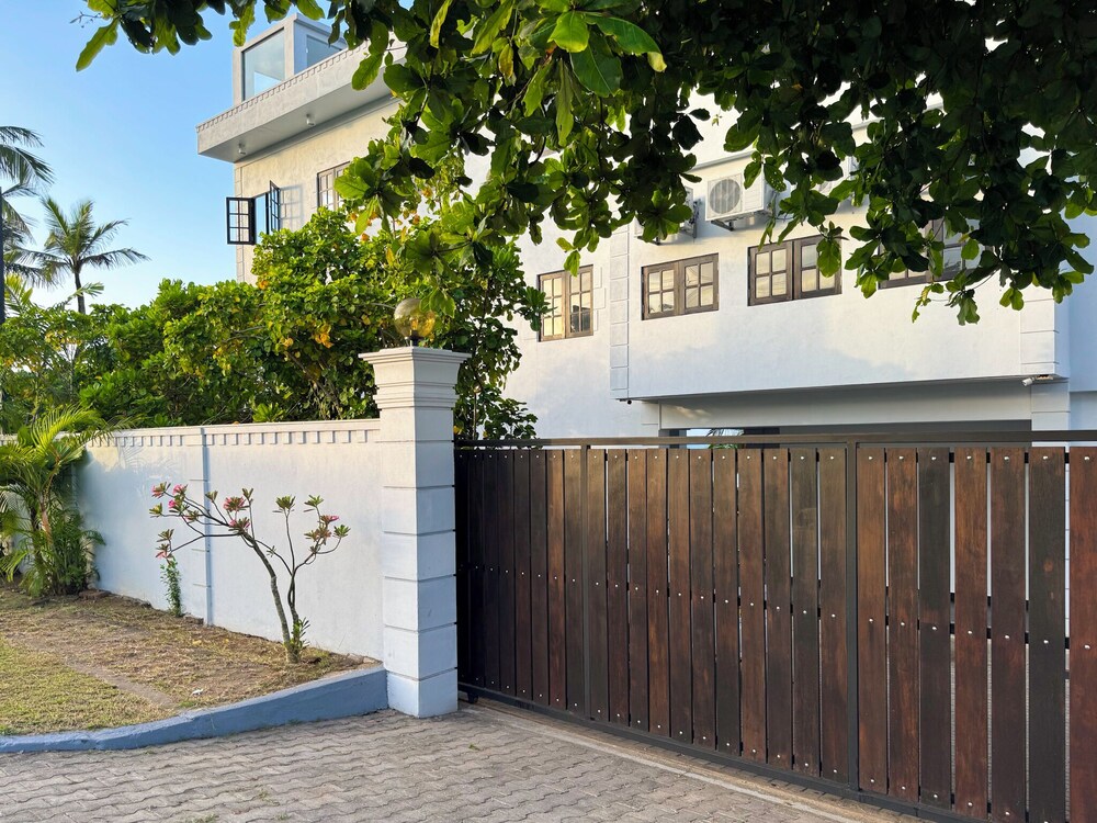 Green Villa Induruwa 5/58
