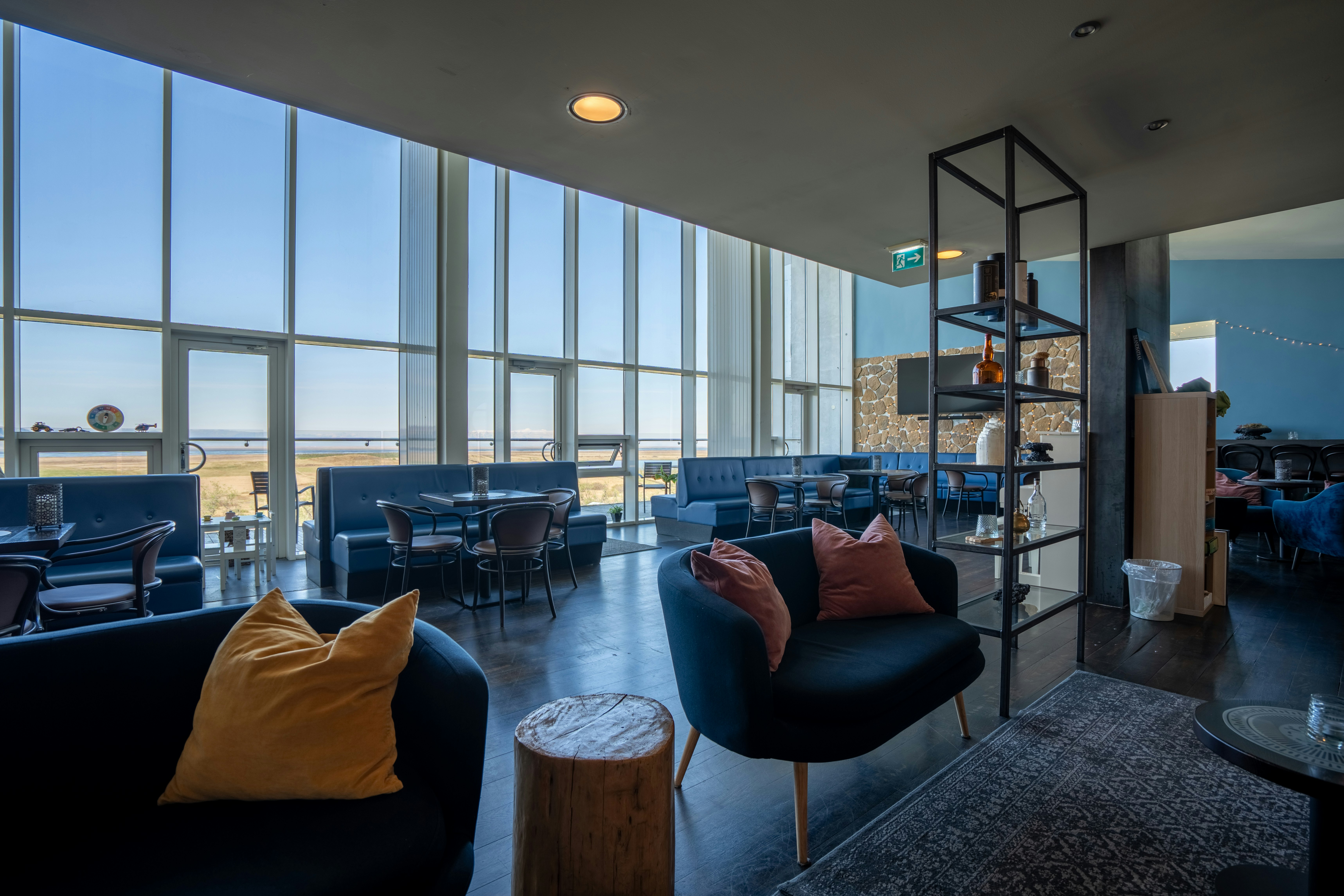 Hotel Laki 32/64