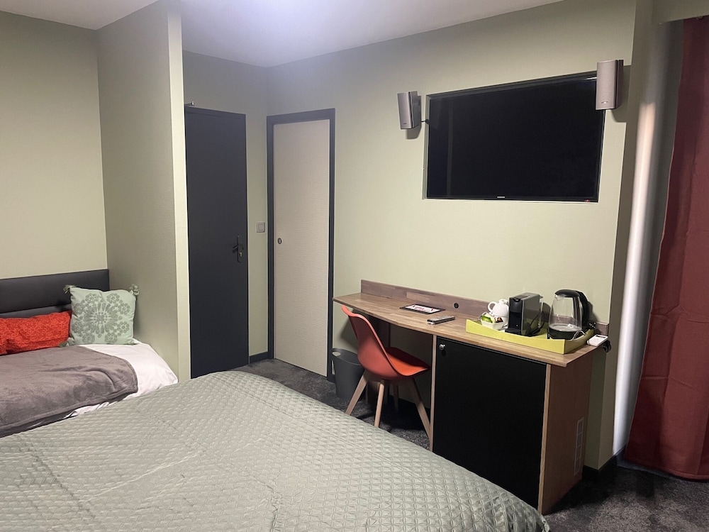 Villa hotel 11/50